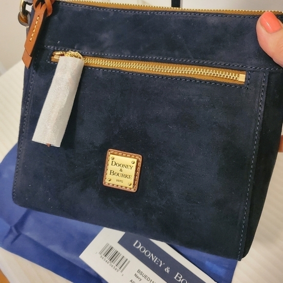 NWT Dooney & Bourke Navy Suede Allison Crossbody Retail $238, Classic, Casual - Picture 3 of 10
